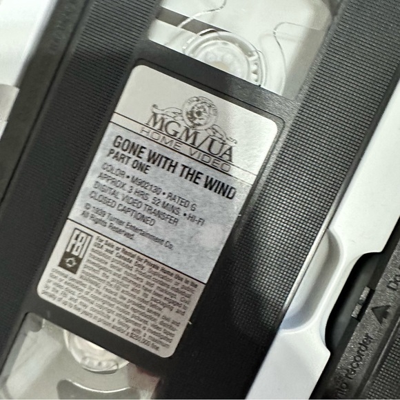 Gone with the wind VHS TAPE SET NWOT - Picture 7 of 7